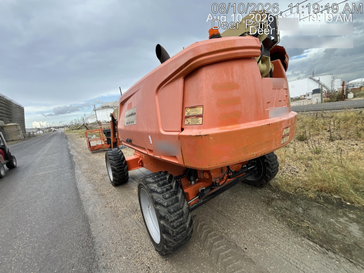 2019 JLG 660SJ
