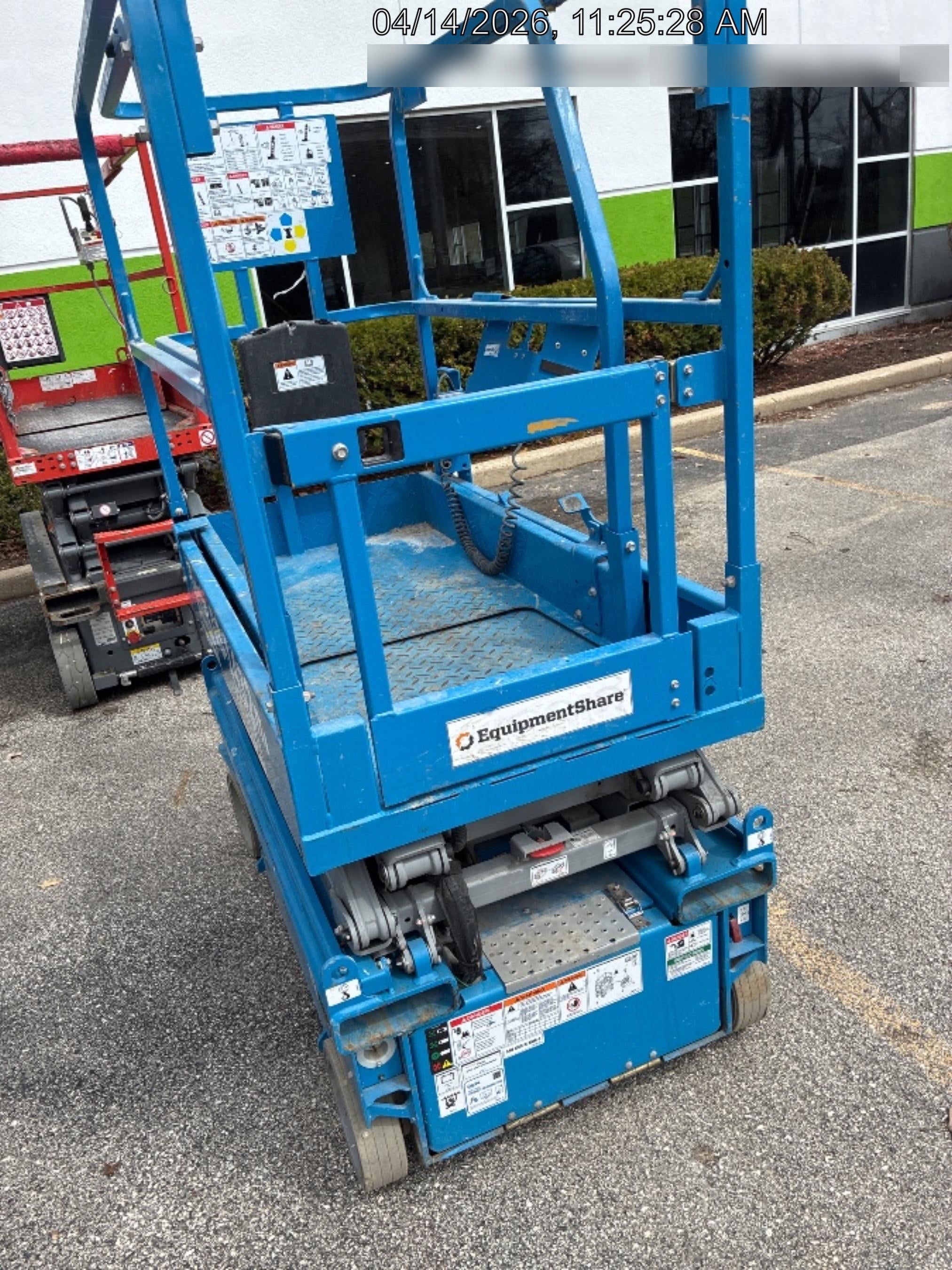 2023 GENIE GS-1432