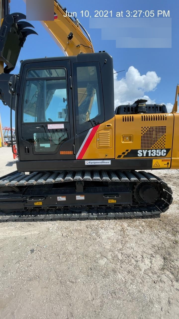 2021 SANY SY135C