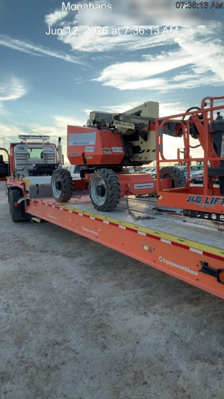 2022 JLG 340AJ
