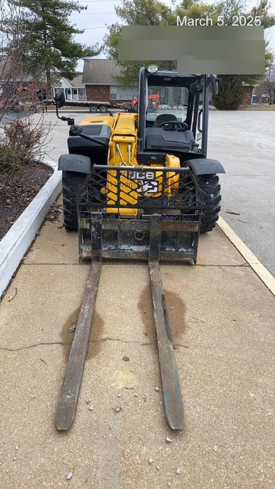 2020 JCB 505-20TC Canopy, Solid Tires, Work Lights, Beacon, Aux Hydraulics, Back up Alarm, ES Decals