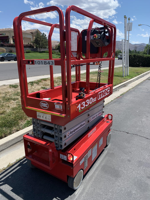 2020 MEC 1330SE Solid NM Tires, Steel Swing out Doors, LCS, Beacon, 900W Invertor