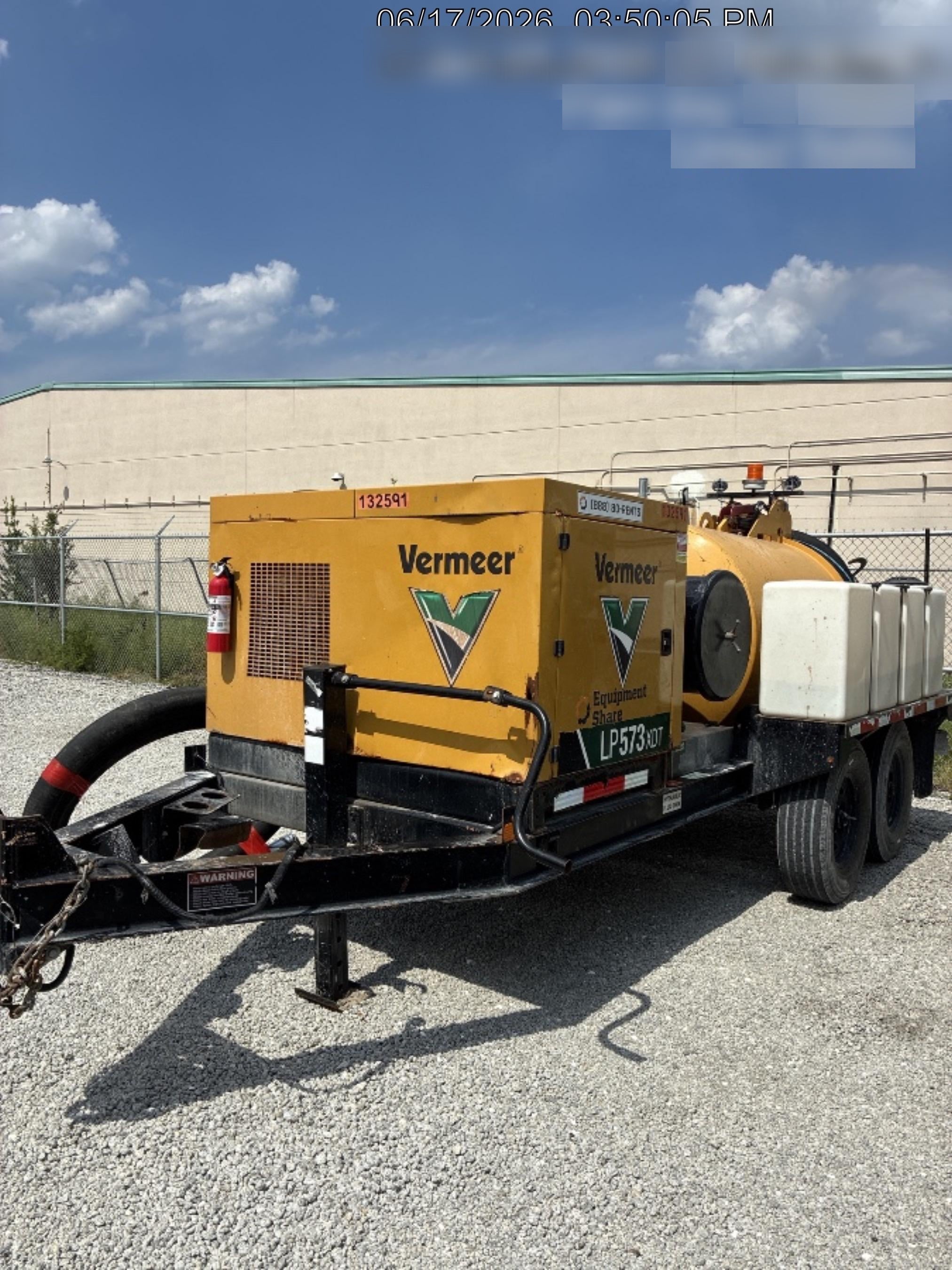 2021 VAC-TRON LP573XDT