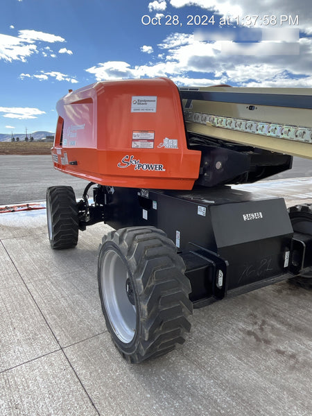 2023 JLG 600S