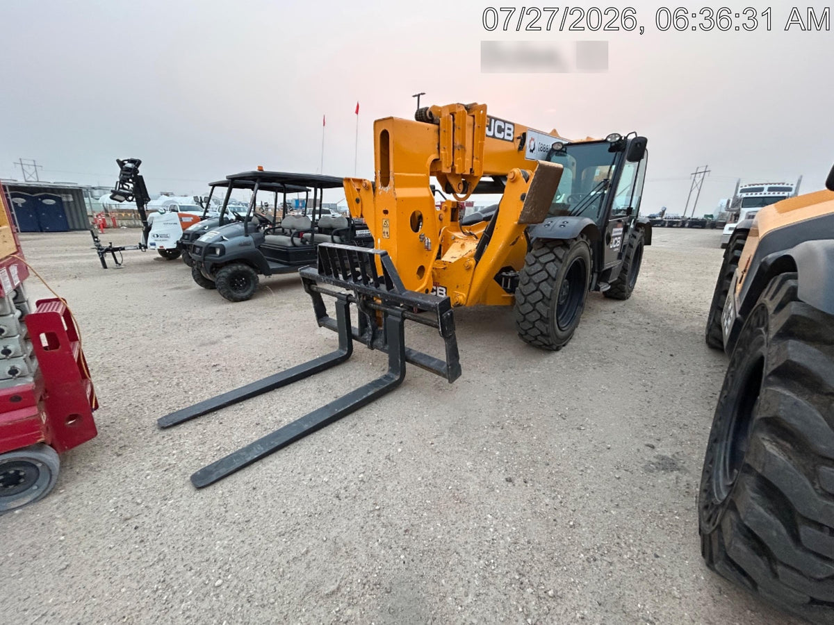 2022 JCB 510-56