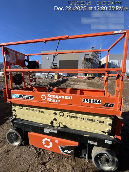 2022 JLG ES2632