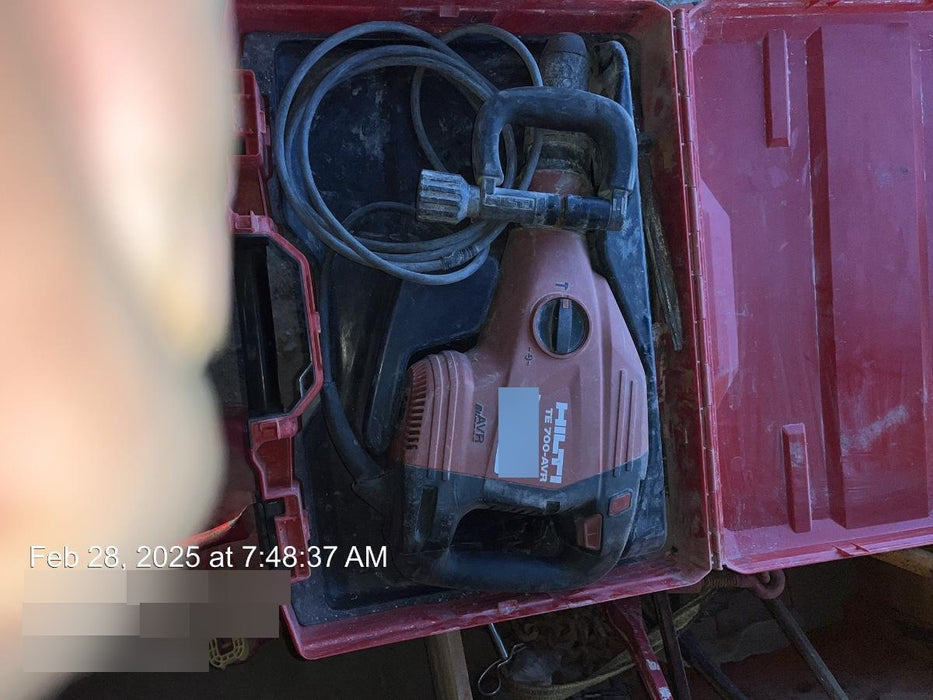 2019 HILTI TE 700-AVR