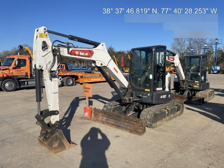 2022 Bobcat E50 Cab/Heat/Air, Rubber Tracks, Manual QC, Hydraulic Thumb
