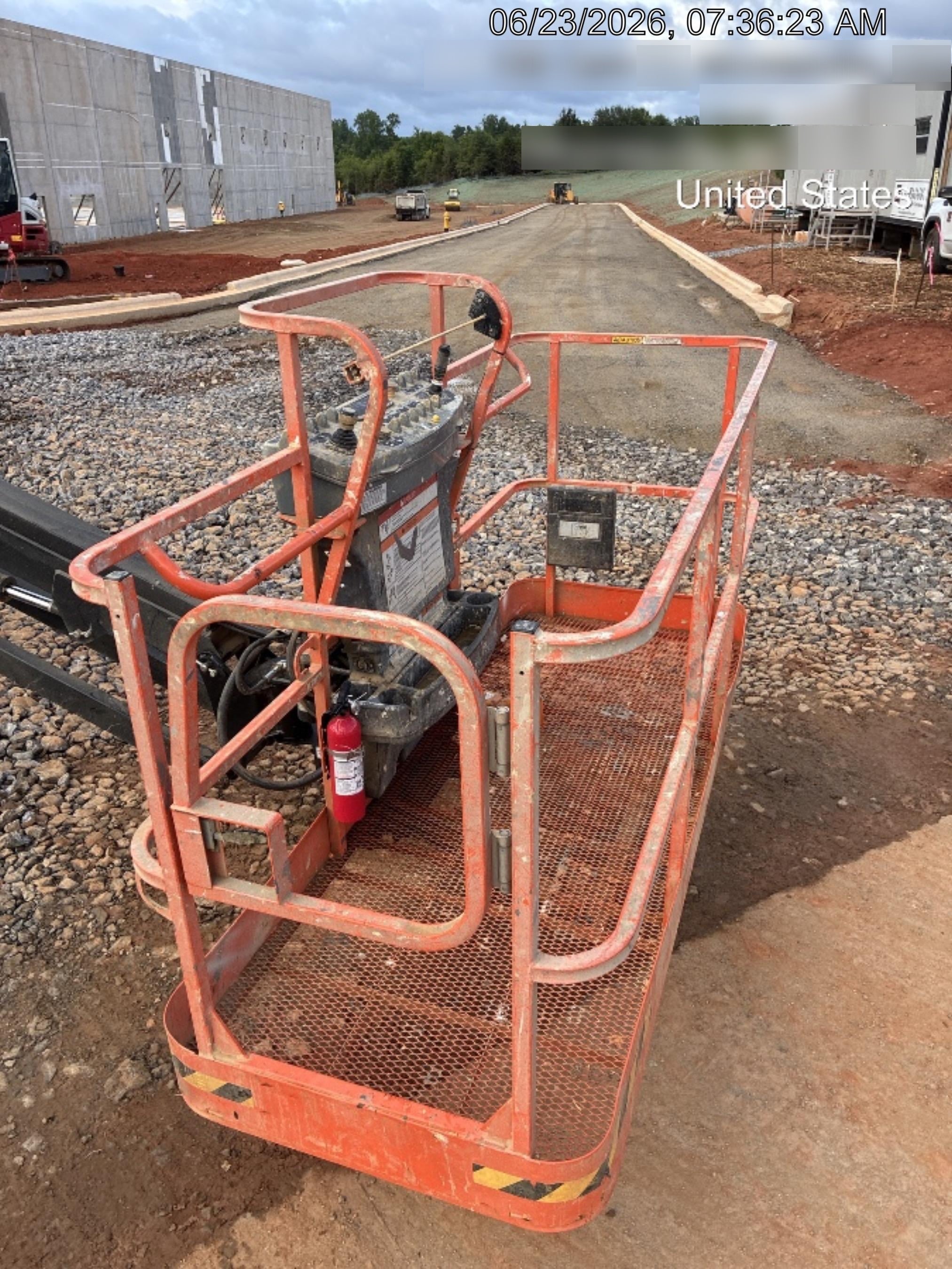 2025 JLG 660SJ