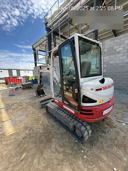 2020 TAKEUCHI TB235-2CR
