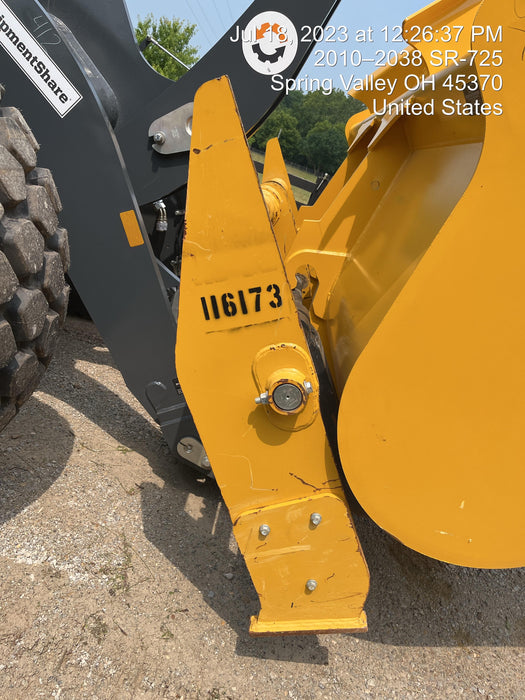 2020 JOHN DEERE 96" Loader Fork Carriage - John Deere