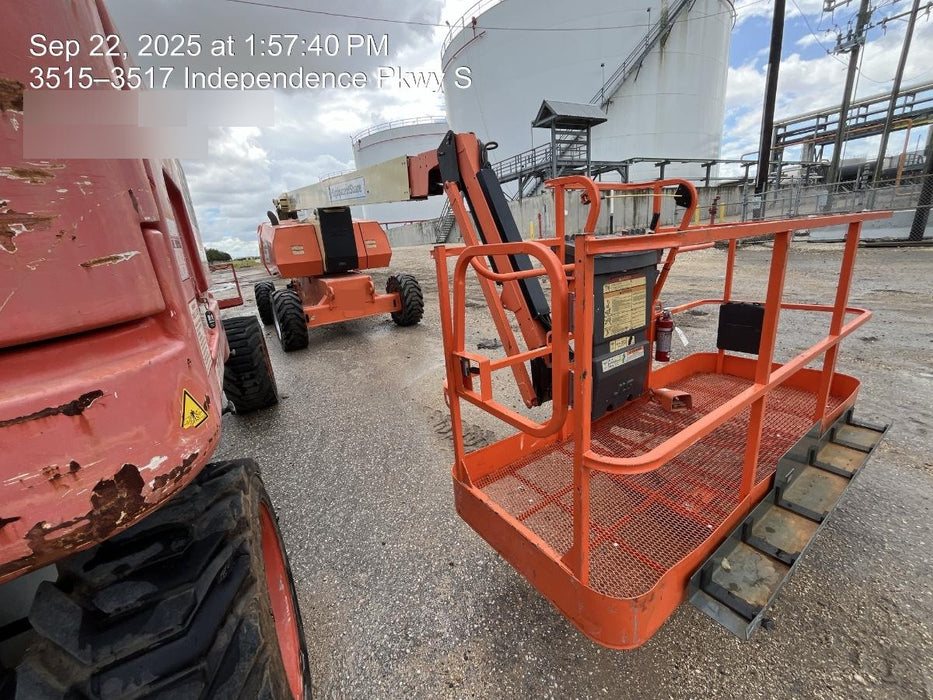 2019 JLG 800AJ