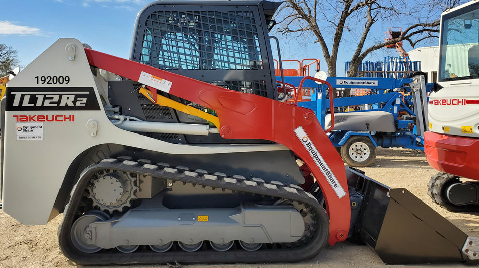 2021 TAKEUCHI TL12R2-CR