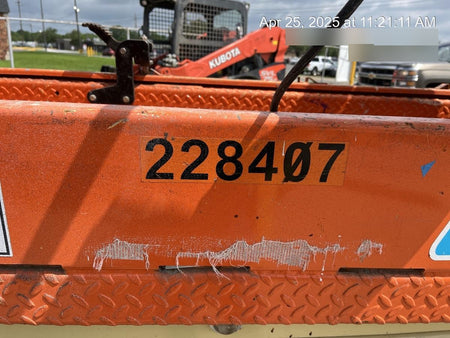 2022 JLG ES1932