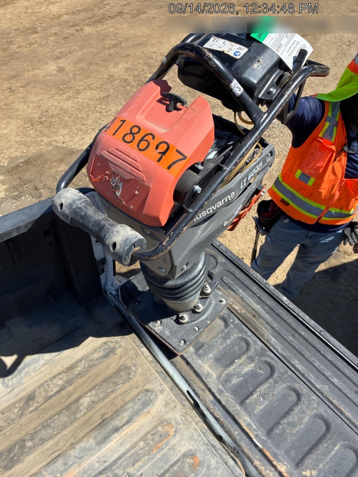 2024 HUSQVARNA LT6005