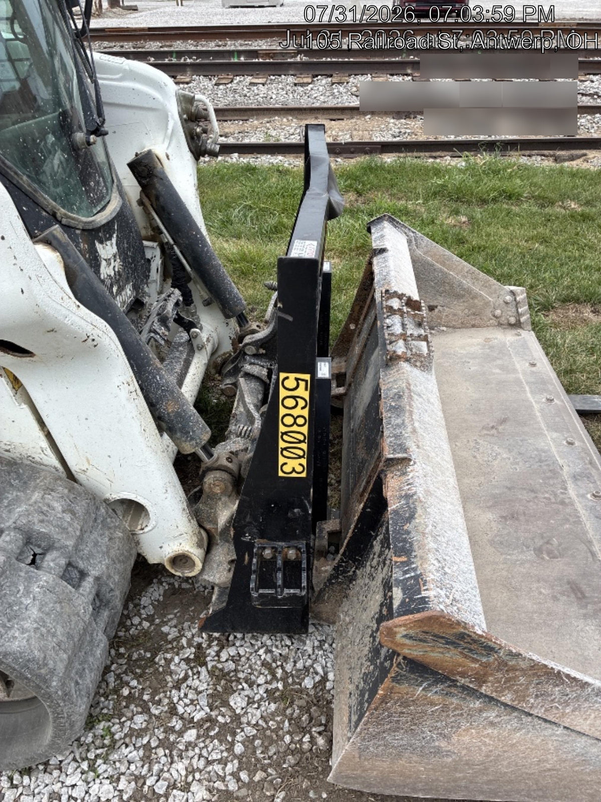 2025 ARROW MATERIAL HANDLING F5100CB