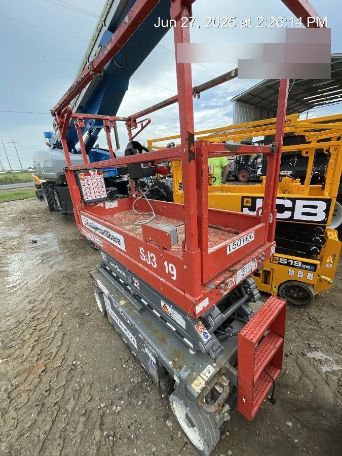 2021 SKYJACK SJ3219