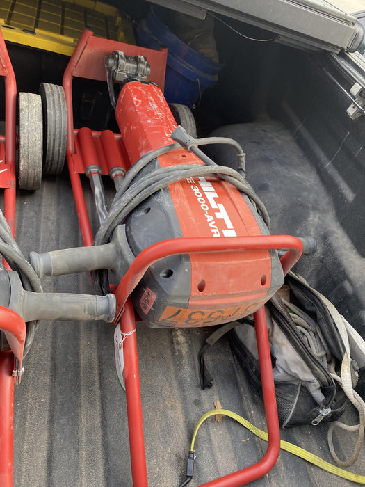 2021 HILTI TE 3000-AVR