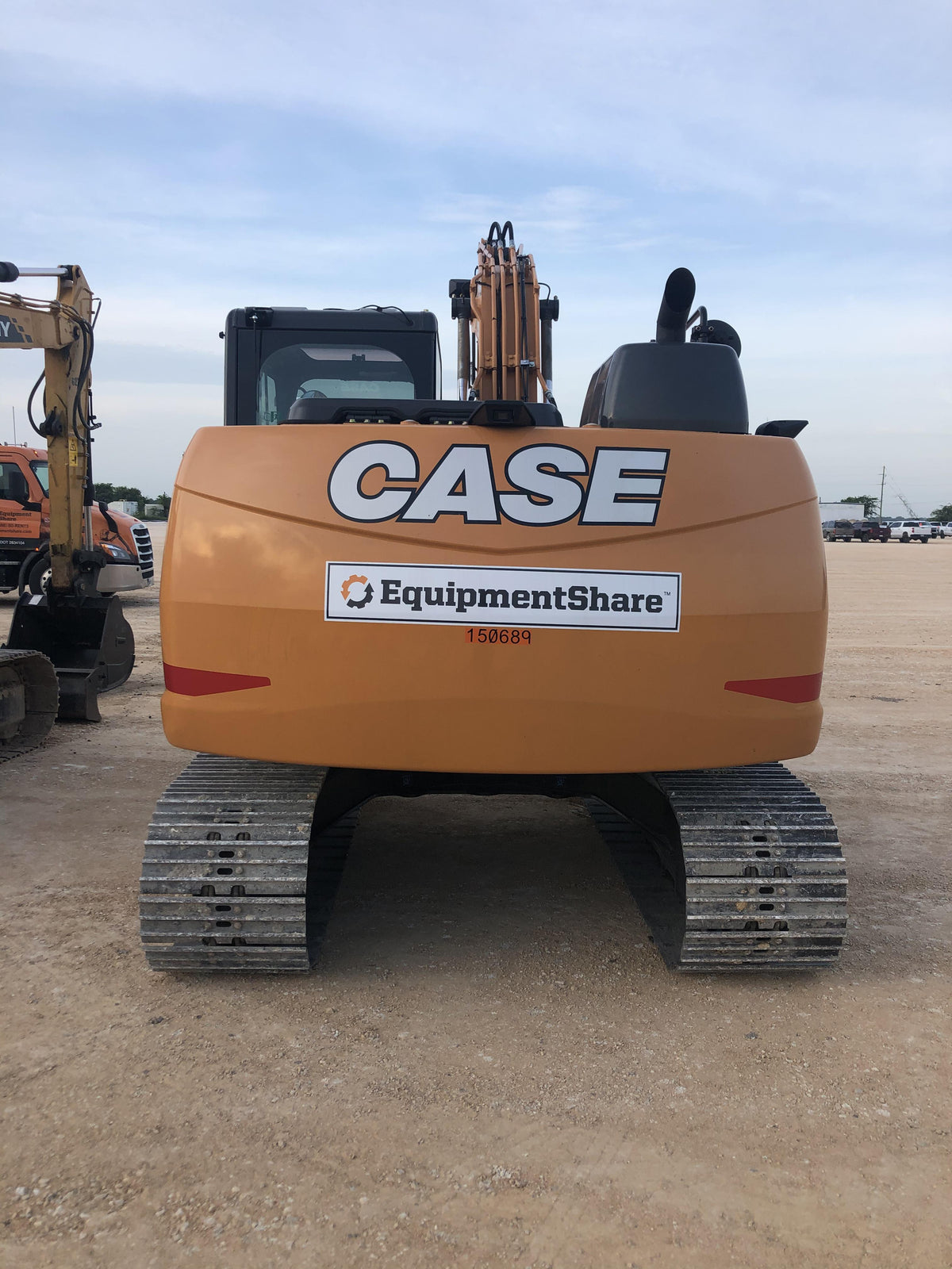 2021 CASE CX130D