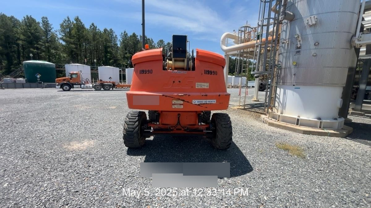 2021 JLG 660SJ