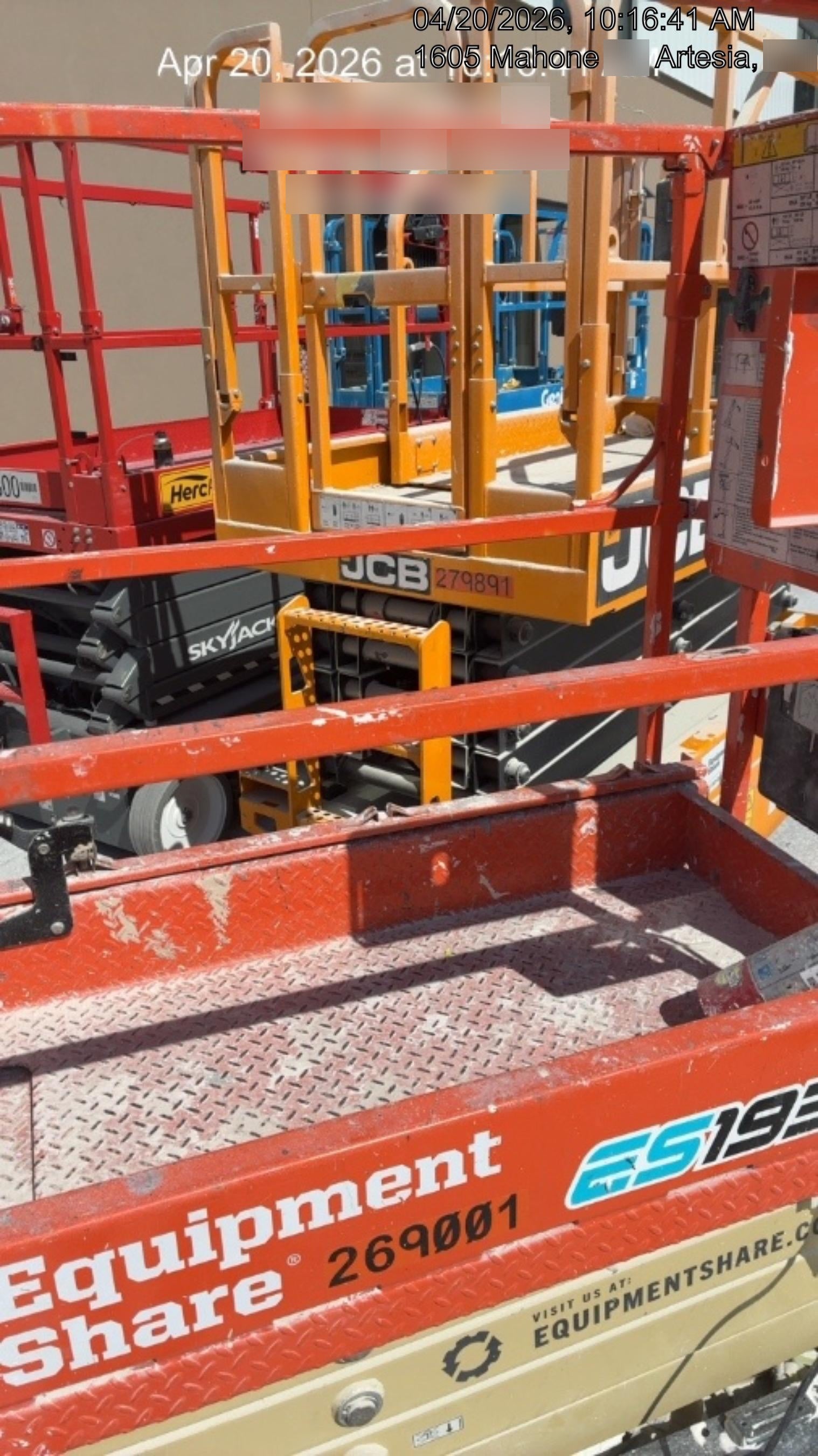 2022 JLG ES1932