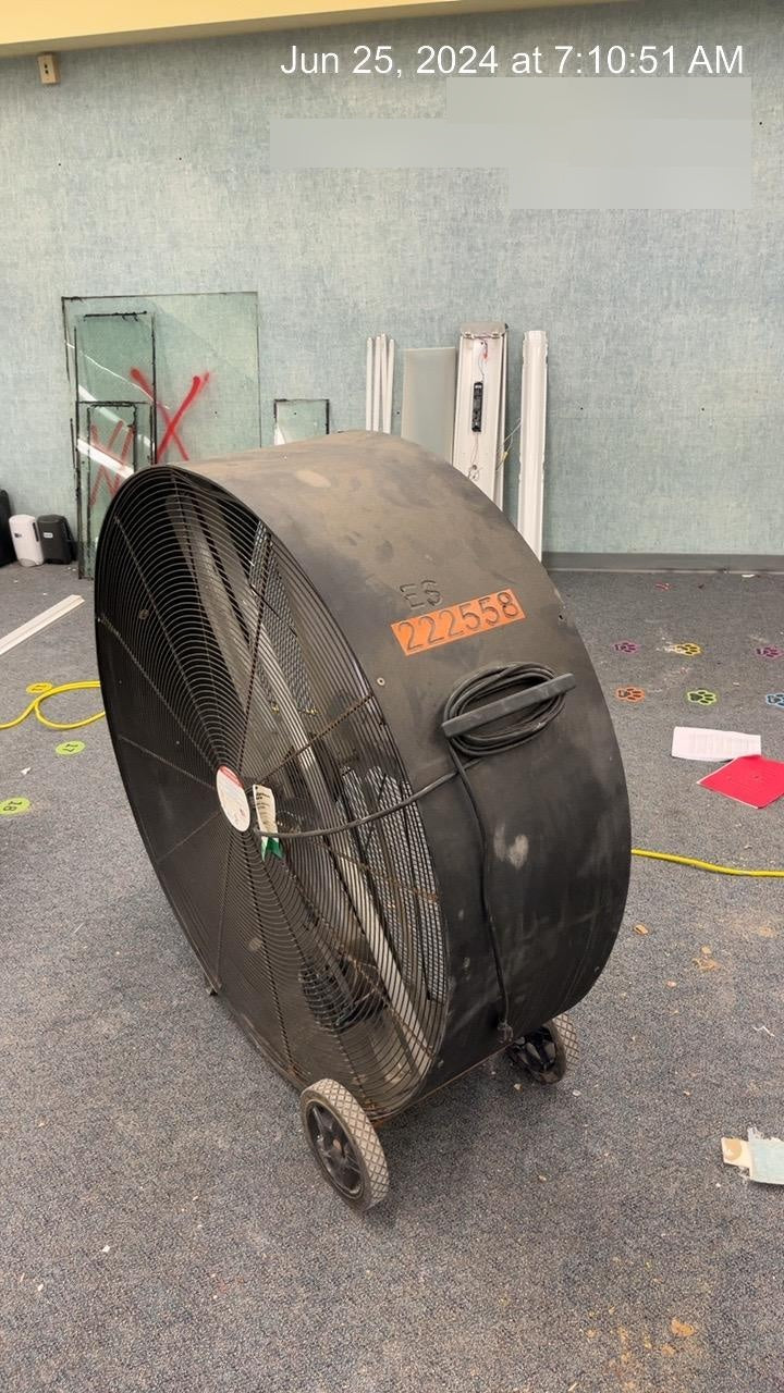 2022 ULINE 48" Drum Fan - Uline