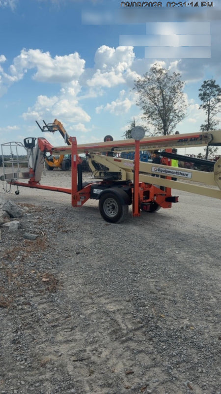 2022 JLG T500J