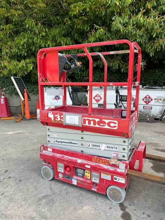 2020 MEC 1330SE Solid NM Tires, Steel Swing out Doors, LCS, Beacon, 900W Inverter