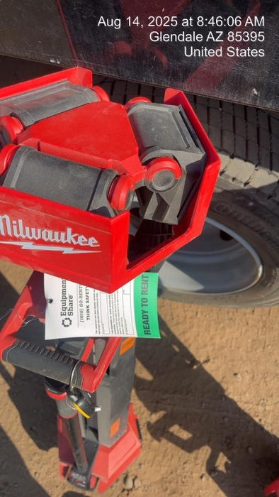 2022 MILWAUKEE 2136-20