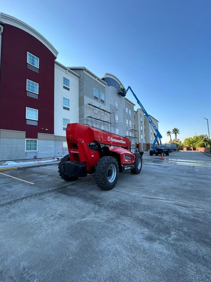 2025 MANITOU MTA1055