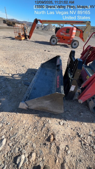 2025 TAKEUCHI 76" Smooth Bucket - Takeuchi