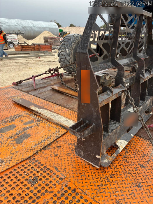 2020 PALADIN 48" Pallet Forks - Paladin