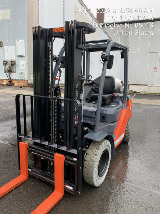 2022 TOYOTA 50-8FGU25