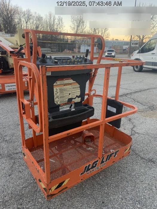 2021 JLG E400AJP Narrow