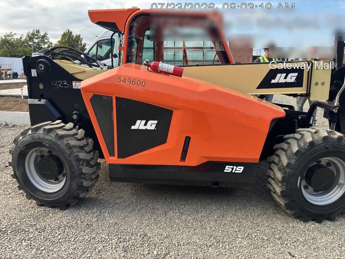 2025 JLG 519