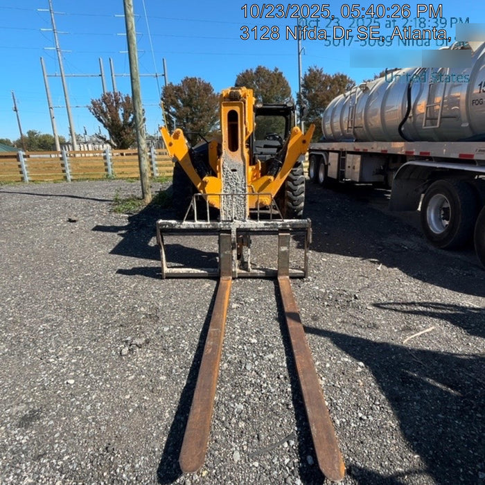 2019 JCB 510-56 Canopy, 74 HP, Solid Tires, STD Worklight, Beacon, Aux Hydraulics, Lifting Eye, Back up Alarm w/66" Carriage/60" Forks