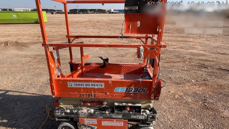 2022 JLG ES1330L