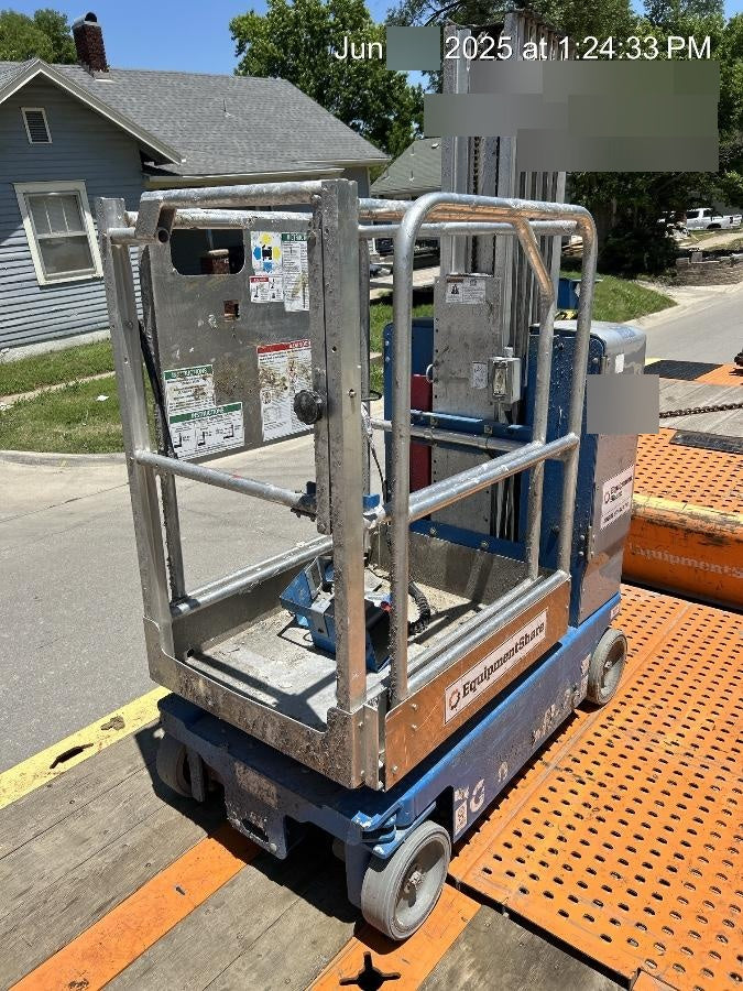 2019 GENIE GR-20
