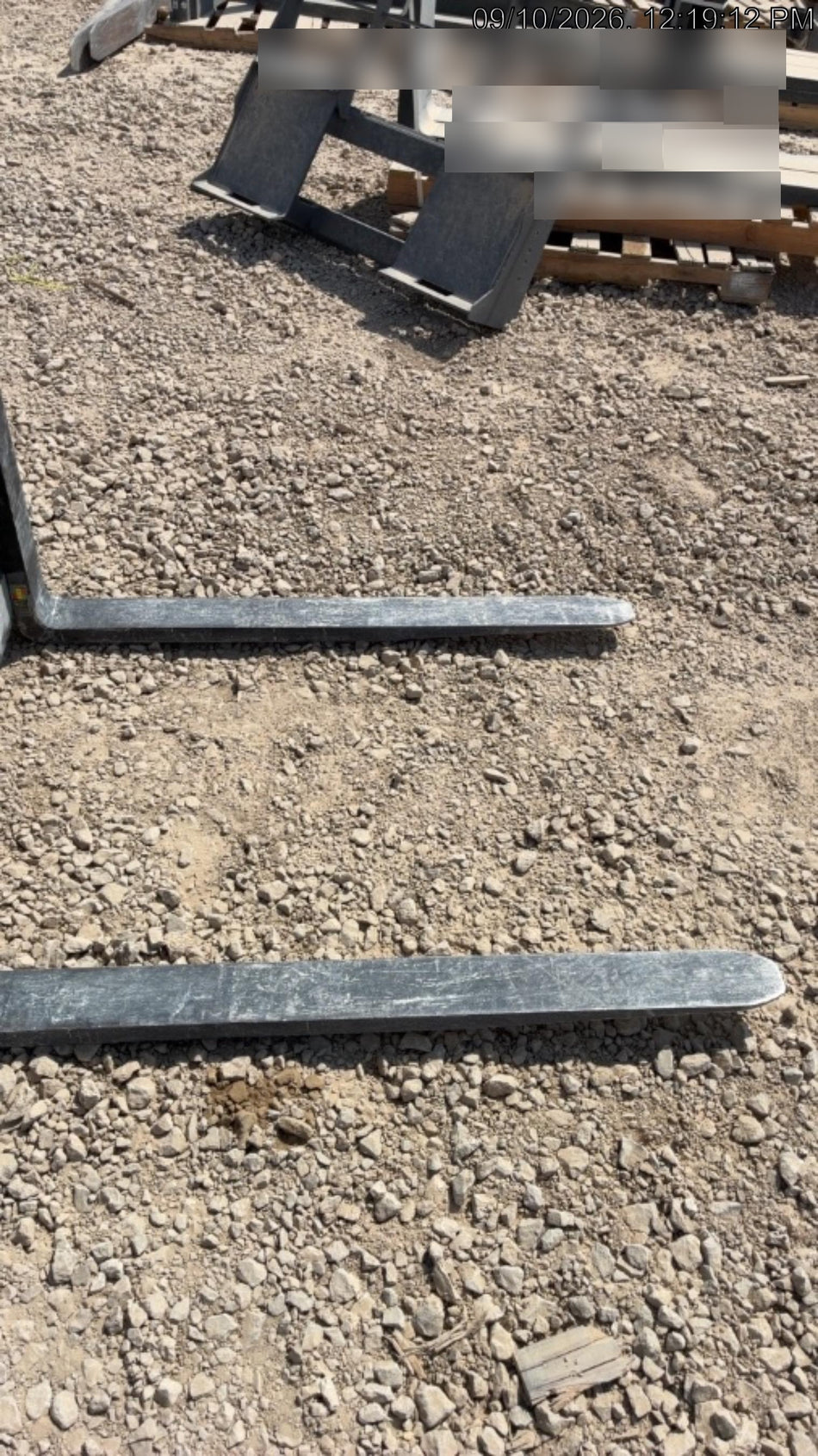 2026 ARROW MATERIAL HANDLING 48" Pallet Forks - Arrow
