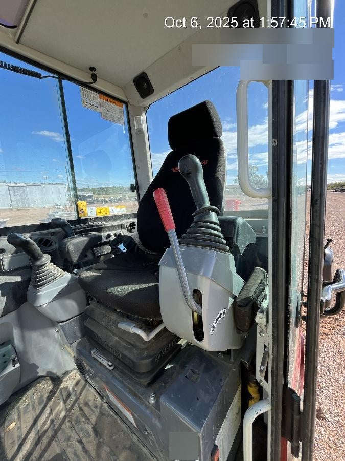 2024 TAKEUCHI TB250-2CR