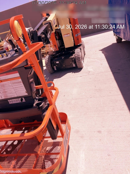 2025 JLG E300AJP