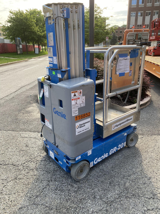 2020 GENIE GR-20