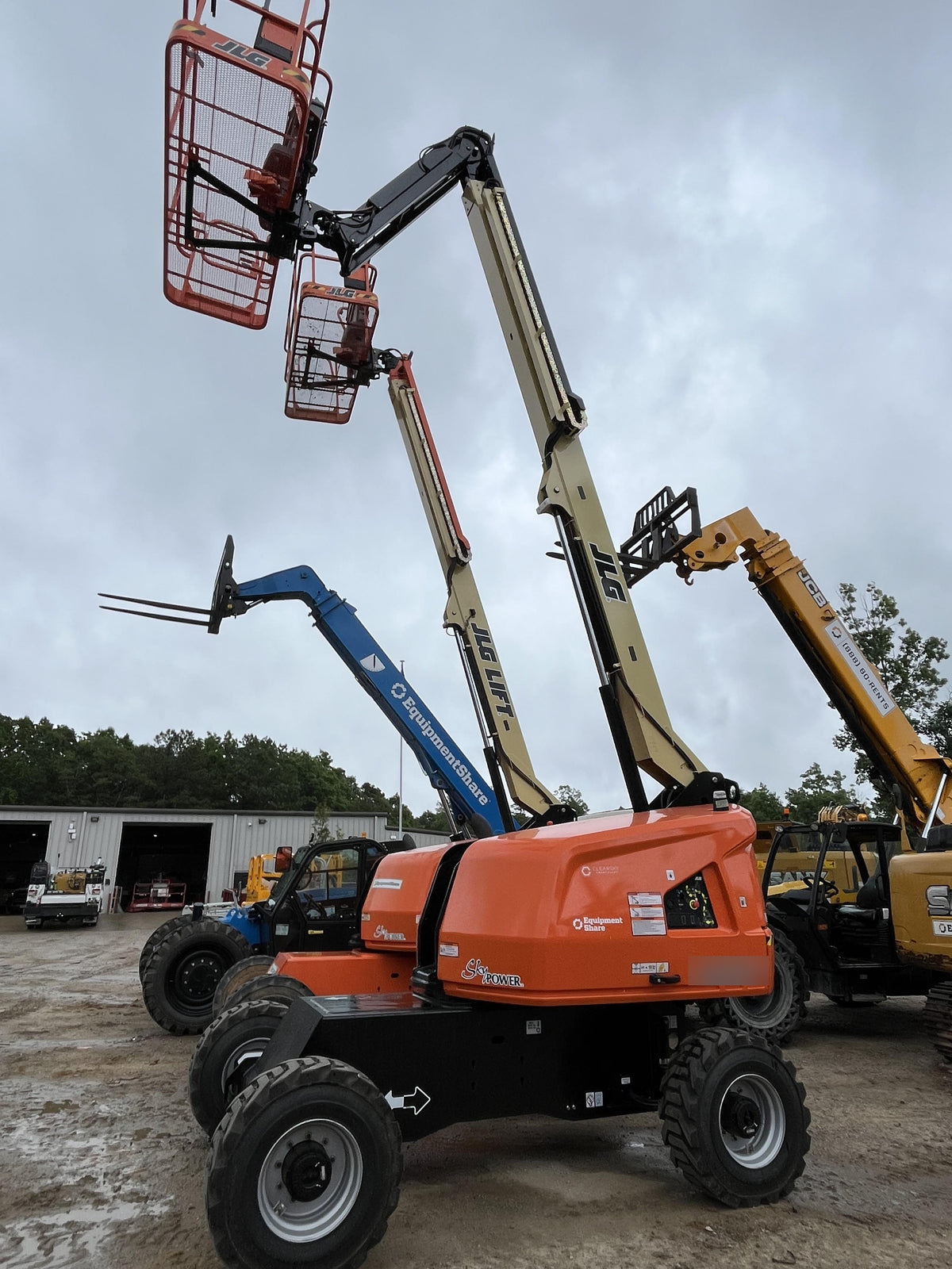 2025 JLG 460SJ
