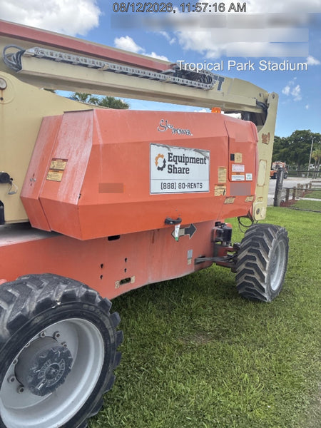 2020 JLG 800AJ