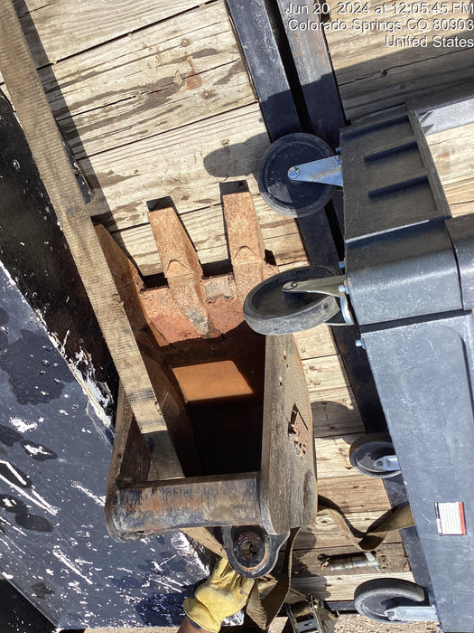 2020 DOOSAN 24" Bucket-Doosan