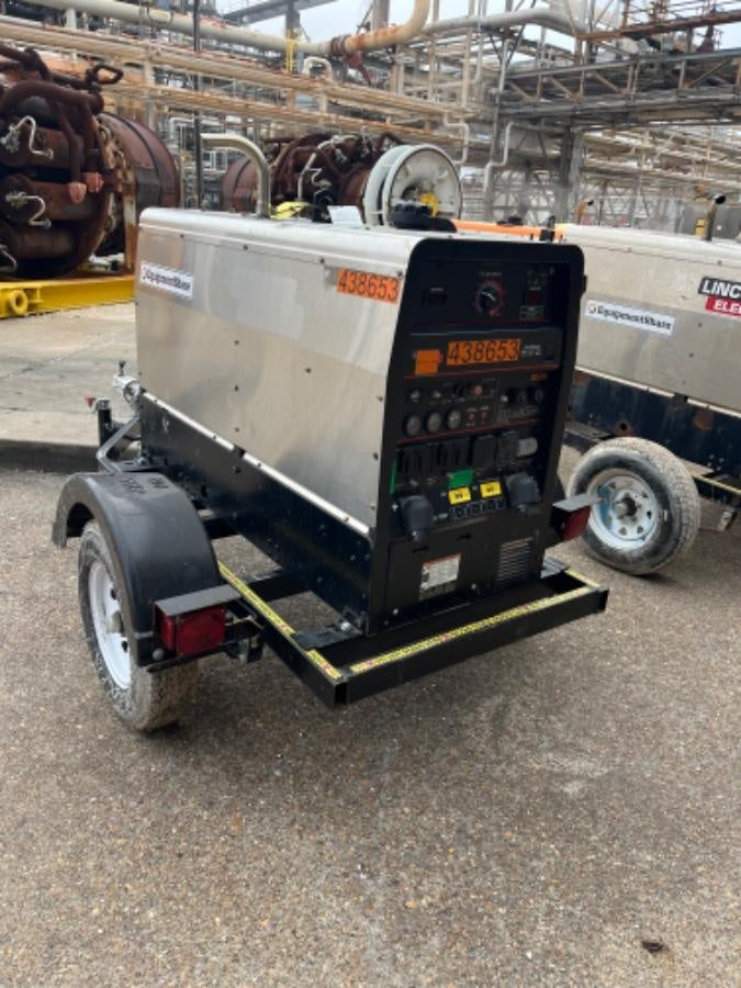 2024 Lincoln Electric LE400 Kubota V1505, Trlr, Cable Rack, Light Kit, ES Decals, T3