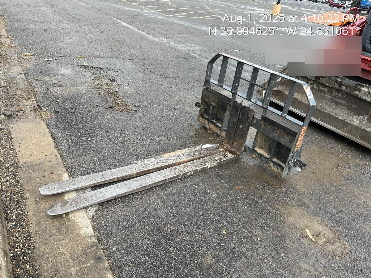 2024 BE INDUSTRIAL 48" Pallet Forks - BE Industrial