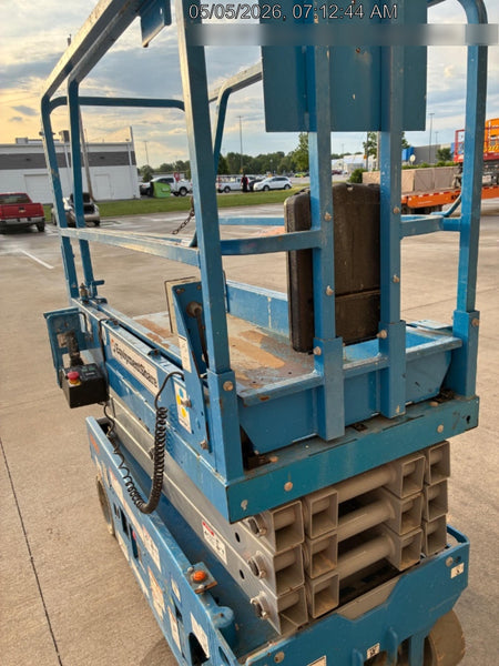 2019 Genie GS-1930 Fixed Rails with Chain Entry