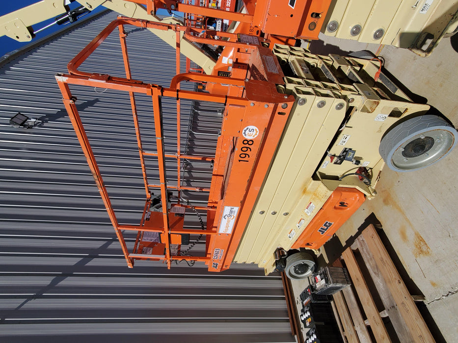 2016 JLG 3246ES JLG 3246ES Scissor Lift