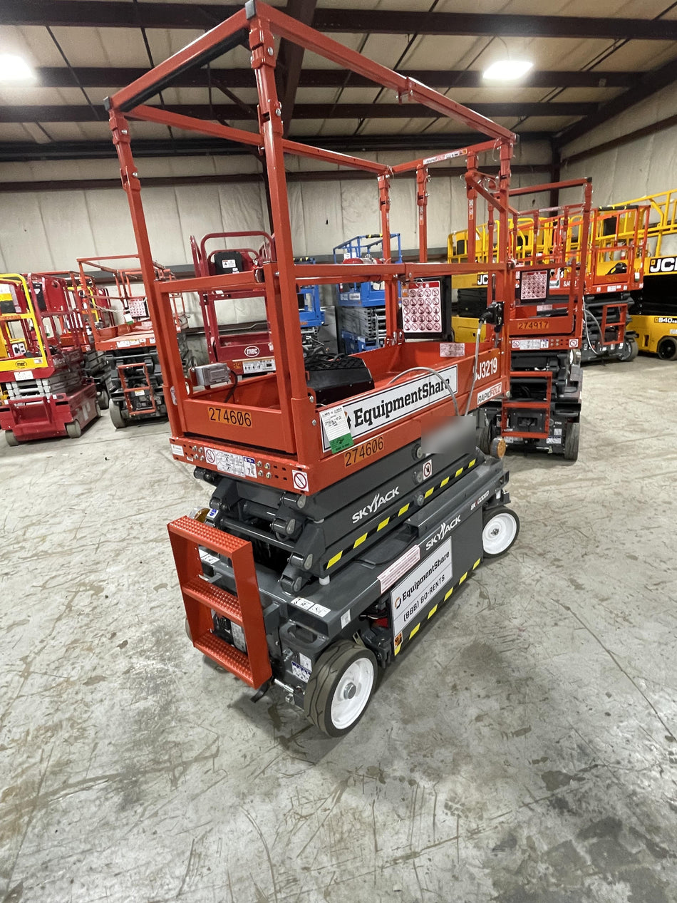 2023 SKYJACK SJ3219